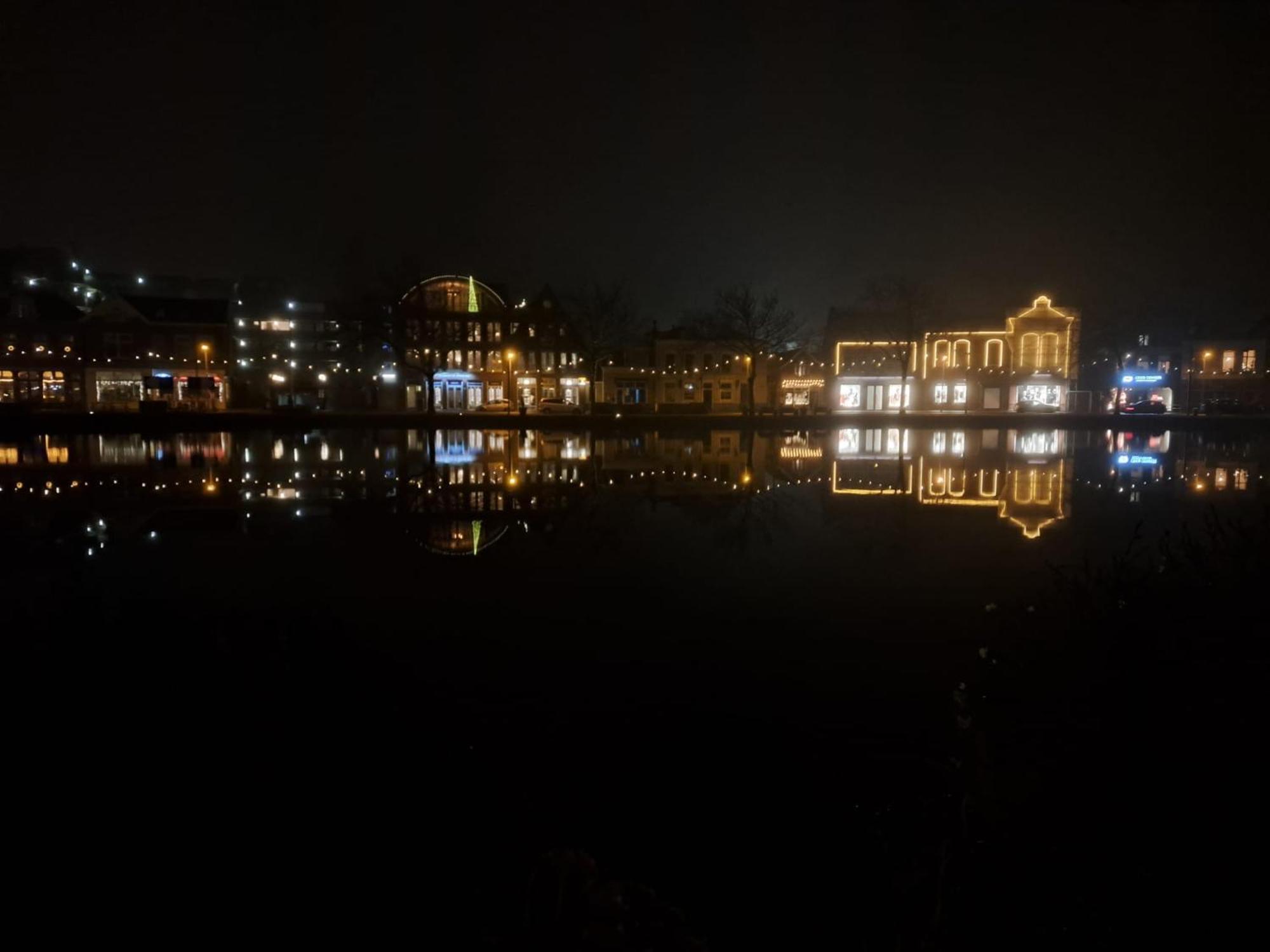 B&B Teddy "Prachtig Authentiek Woonschip Uit 1912, 15 Minuten Van Amsterdam" Wormer Zewnętrze zdjęcie